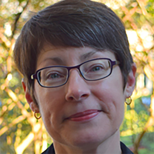 Patricia Geesey headshot