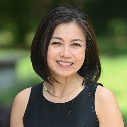 Tes Tuason headshot