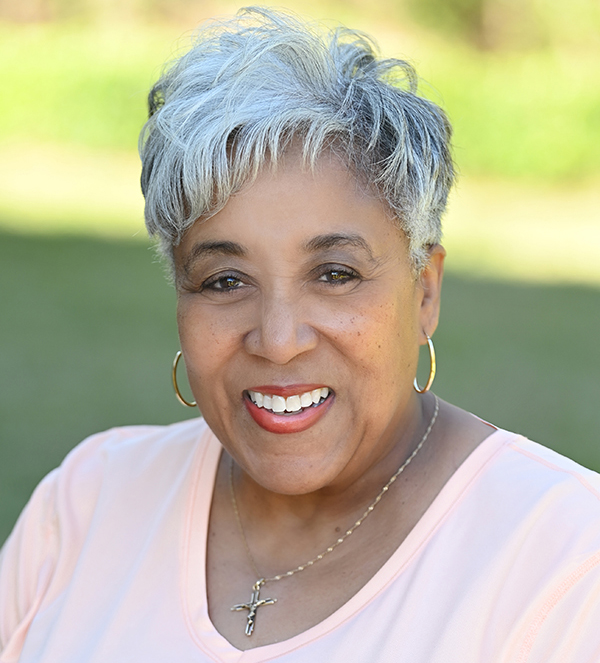 Renee Phillips headshot