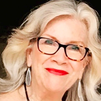 Becky Harmon headshot