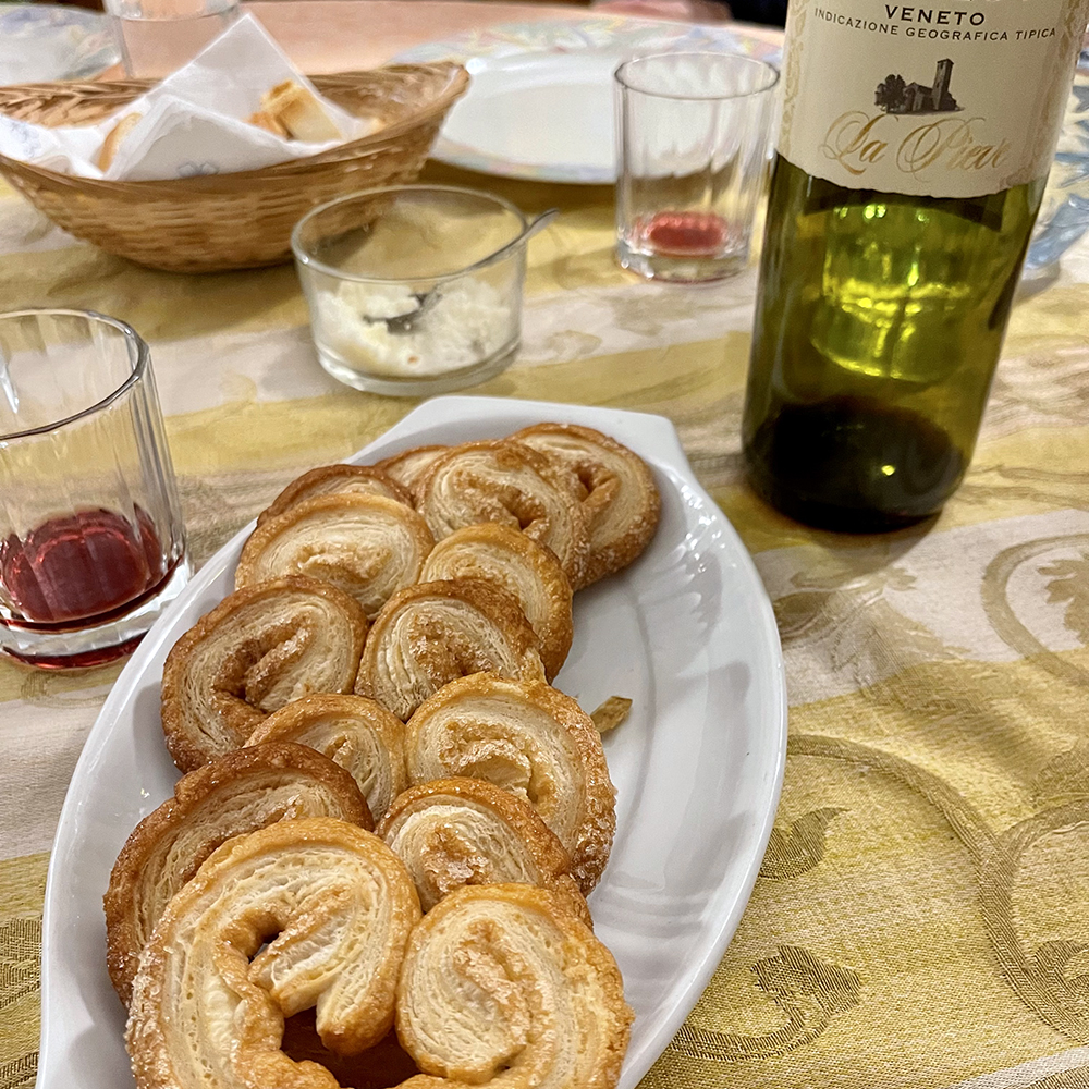 Italian pastry