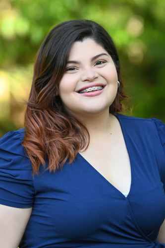 Headshot of Aleris Roa
