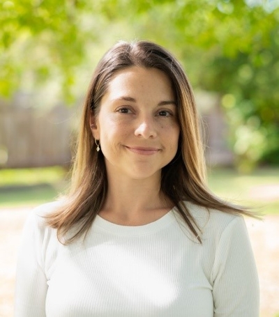 Headshot of Julia Hensel