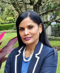 M.Bishop-Salmon head shot