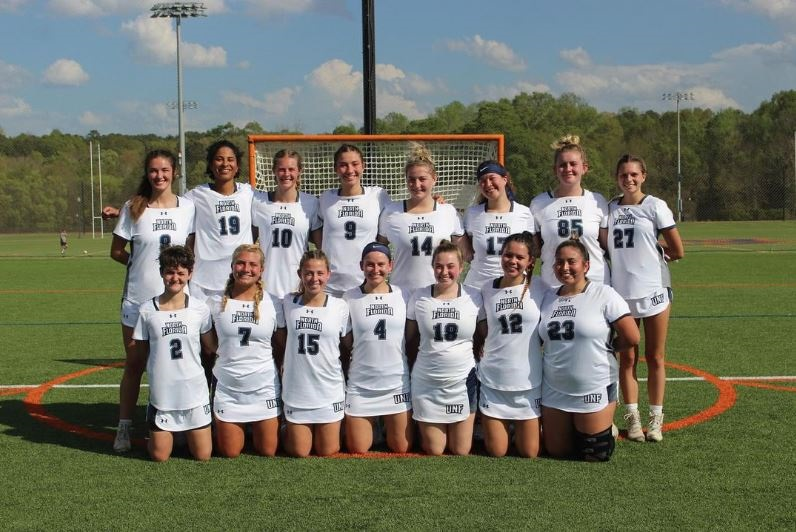 womens lacrosse team photo