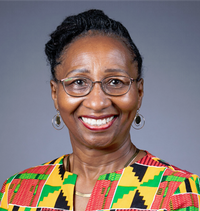 Paula Wright headshot