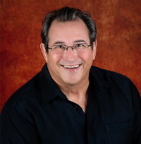 headshot of consultant Mike Mickler