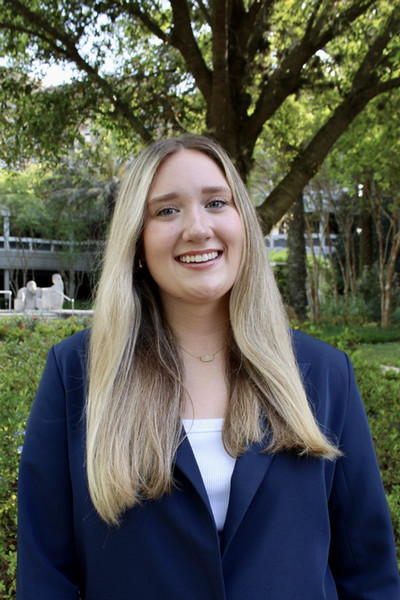 Headshot of President Amelia Dyal 