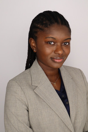 headshot of lend a wing coordinator Kayonna 