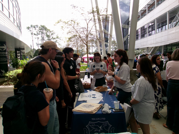 sg students tabling mental health week 
