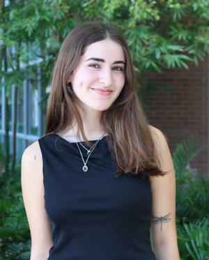 headshot of OIC director jennifer soares