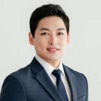 Headshot of Han Soo Kim in a suit 