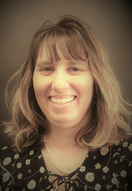 Andrea Smith Headshot