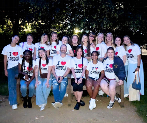 UNF faculty and students wearing I love London t-shirts