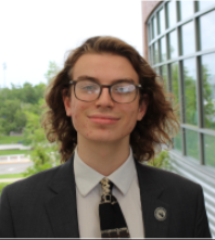 Nathaniel Rodefer headshot