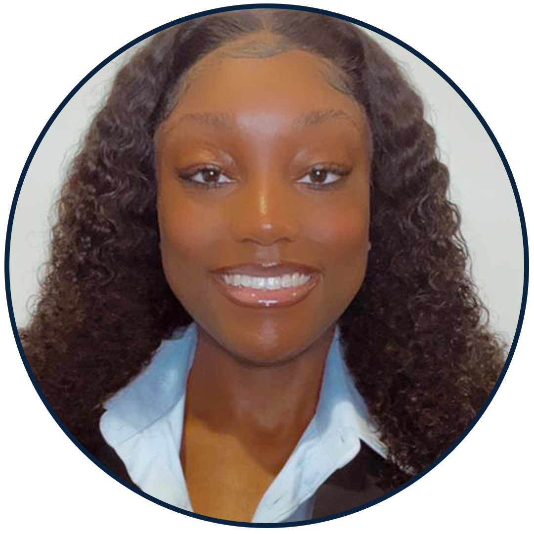 Headshot of Courtney
