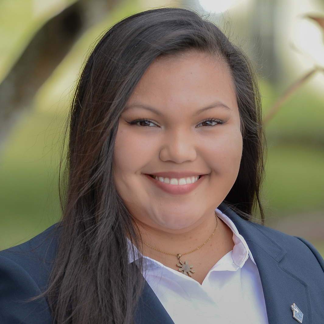 Zahlia Buttler headshot