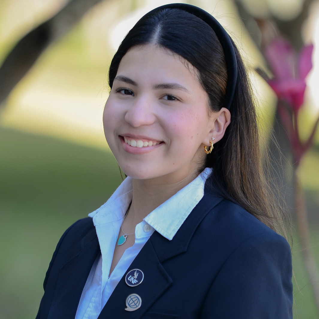 Maria Gutierrez-Romero headshot