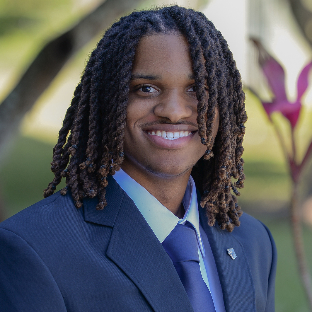 Arnett King headshot