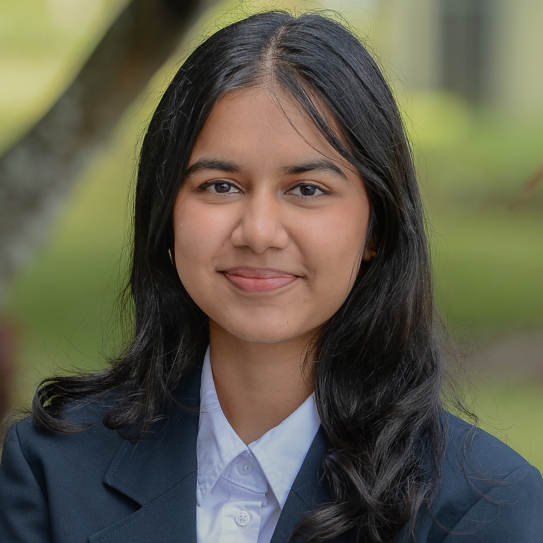 Diya Patel headshot