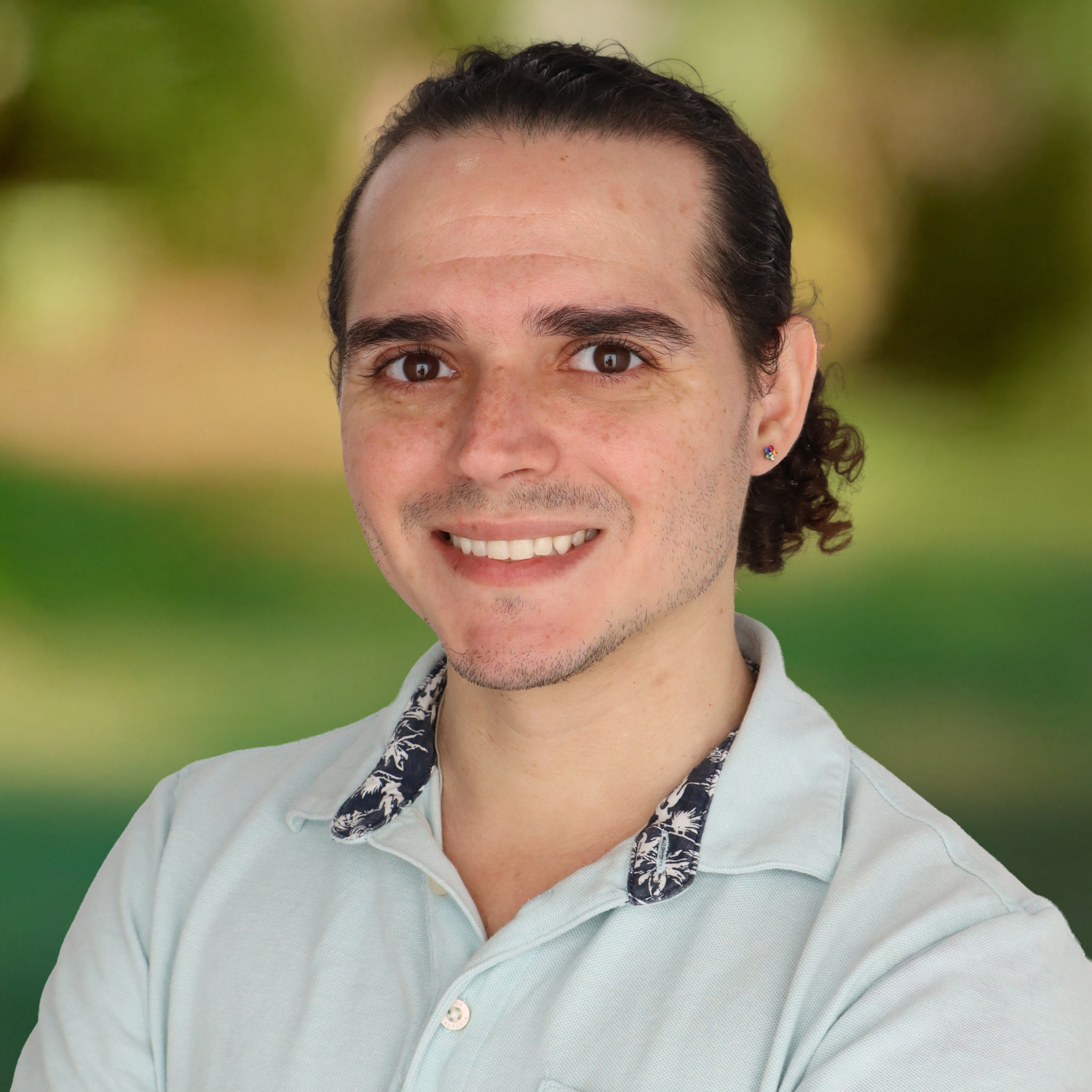 Alex Rubio Headshot