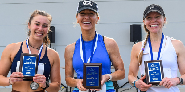 Swoop The Loop Race Medalists With Plaques