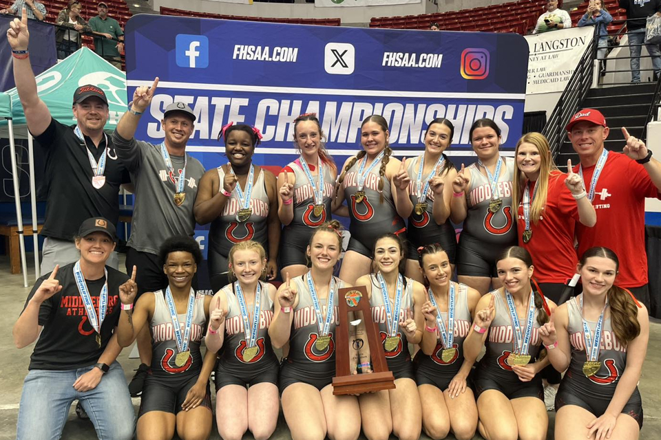 Middleburg athletes winning a championship